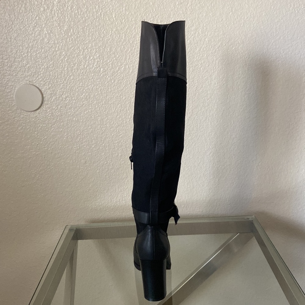 Heeled boot - Picture 2 of 10